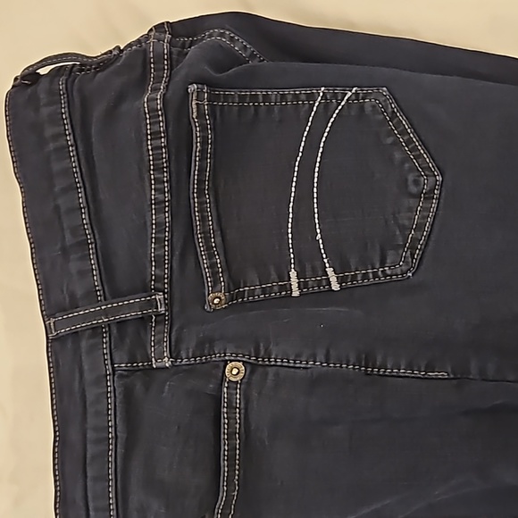 Yoga Jeans - Picture 3 of 5